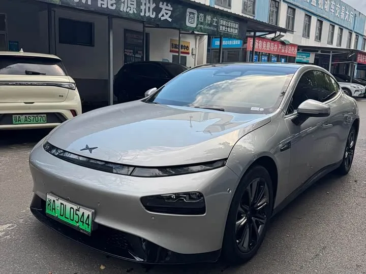 XPeng P7 2022 из Китая — купить под ключ