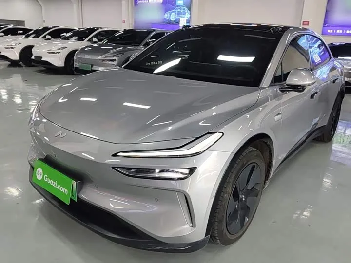 Nio Onvo L60 2025 из Китая — купить под ключ
