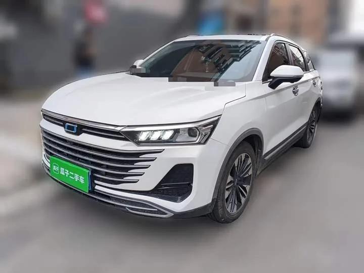 Bestune T77 2023 из Китая — купить под ключ