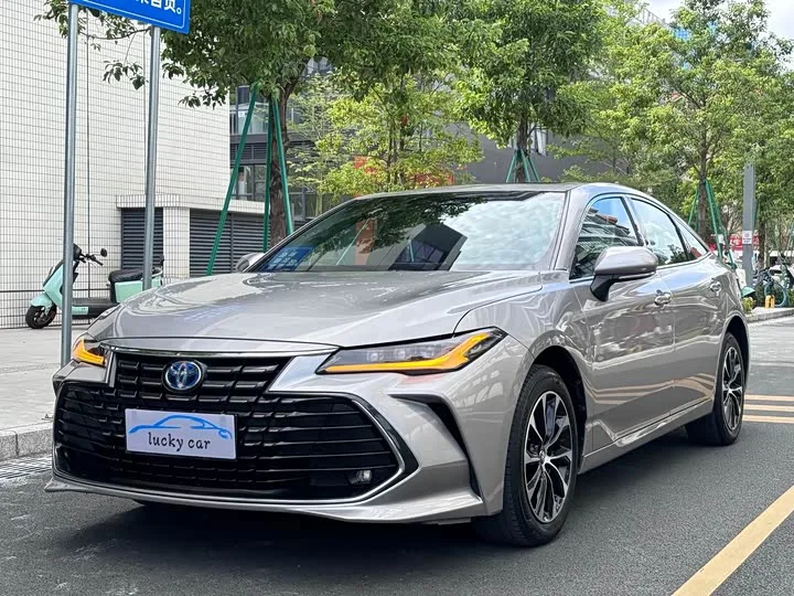 Toyota Avalon 2024 из Китая — купить под ключ