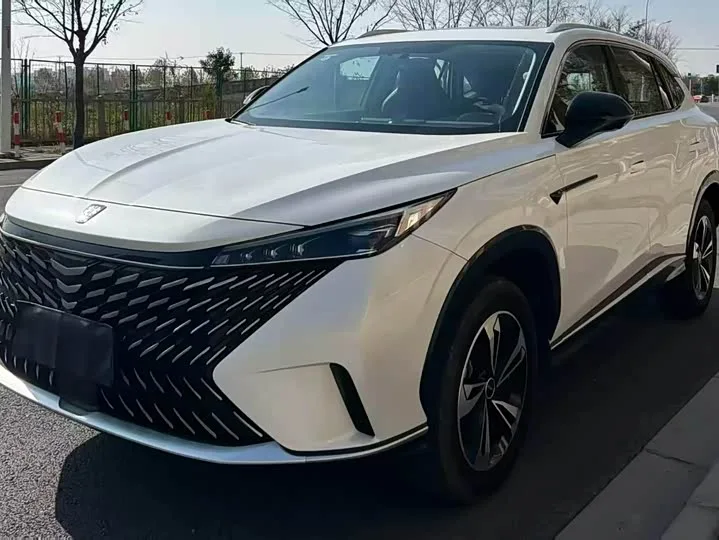 Roewe RX5 2023 из Китая — купить под ключ
