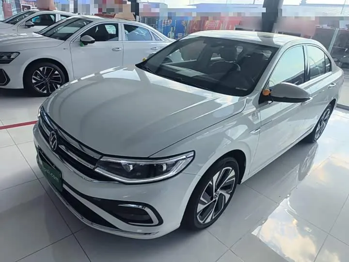 Volkswagen Bora 2024 из Китая — купить под ключ