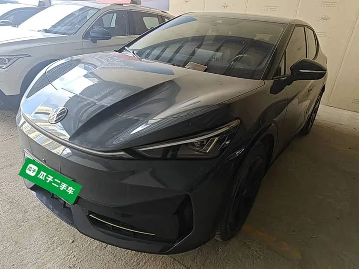 Volkswagen ID.Unyx 06 2025 из Китая — купить под ключ