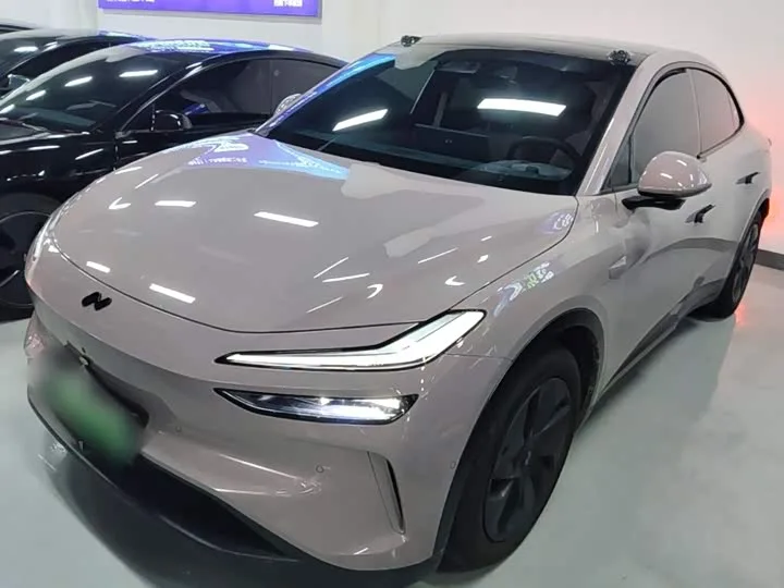 Nio Onvo L60 2025 из Китая — купить под ключ