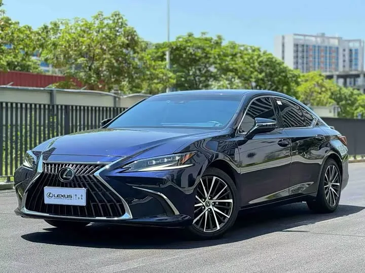 Lexus ES 2022 из Китая — купить под ключ
