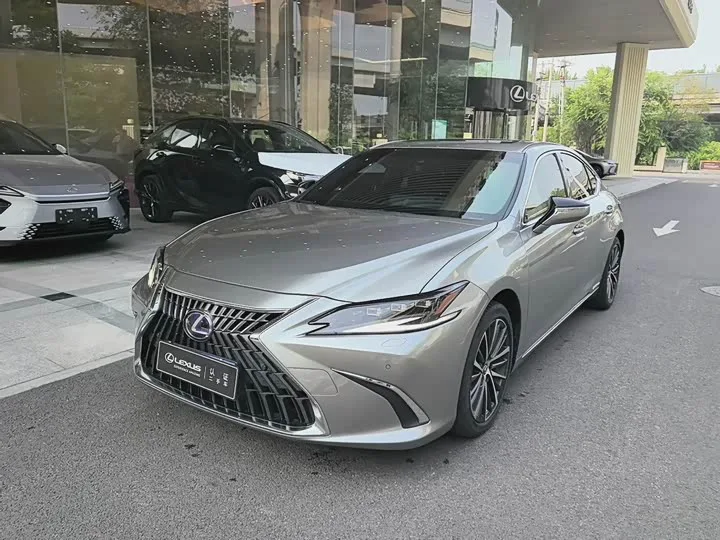 Lexus ES 2022 из Китая — купить под ключ