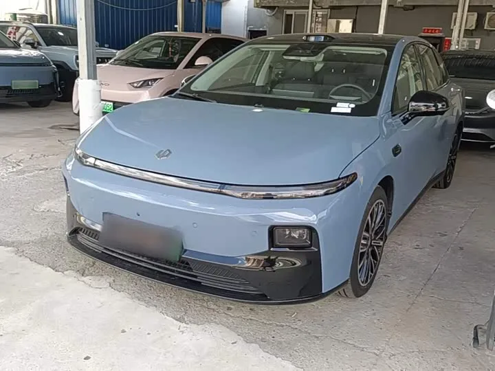 Leapmotor B01 2025 из Китая — купить под ключ