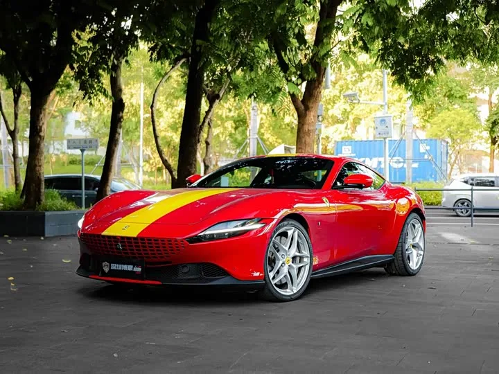 Ferrari Roma 2024 из Китая — купить под ключ