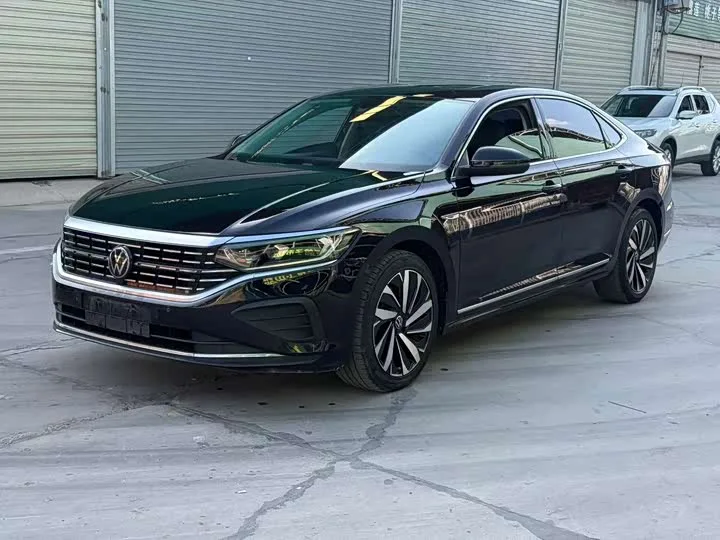 Volkswagen Passat 2024 из Китая — купить под ключ