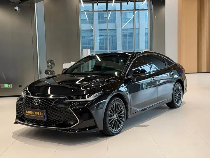 Toyota Avalon 2023 из Китая — купить под ключ