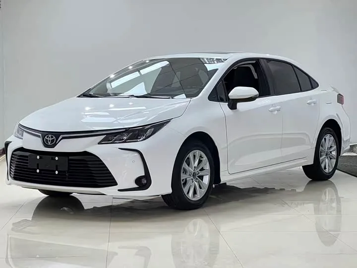 Toyota Corolla 2023 из Китая — купить под ключ