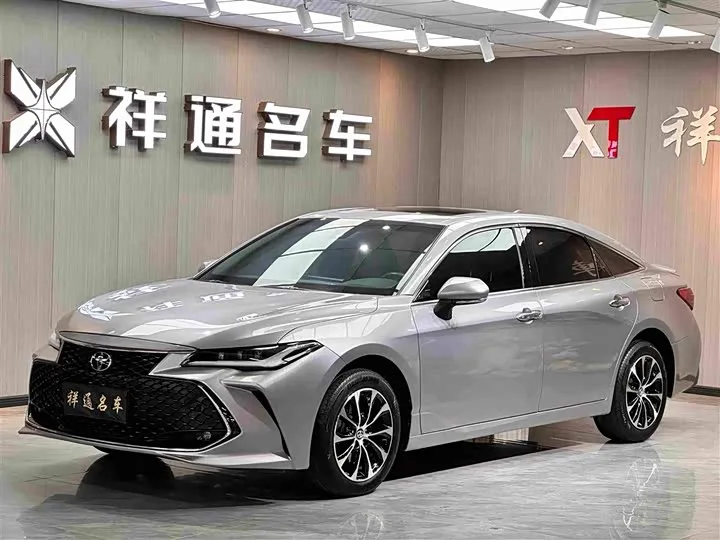Toyota Avalon 2023 из Китая — купить под ключ