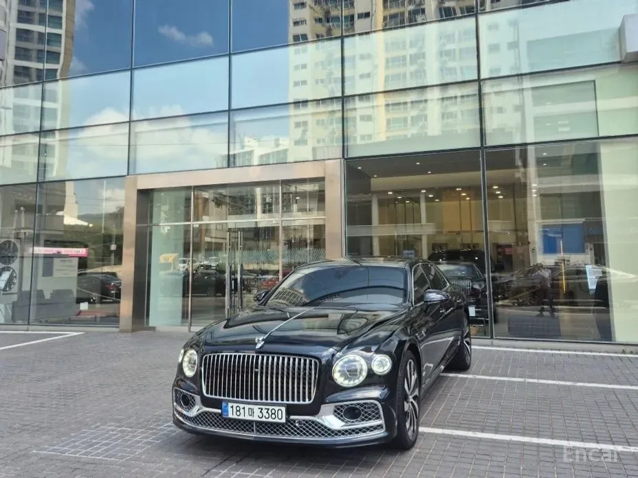 Bentley Flying Spur 2023 из Кореи — купить под ключ