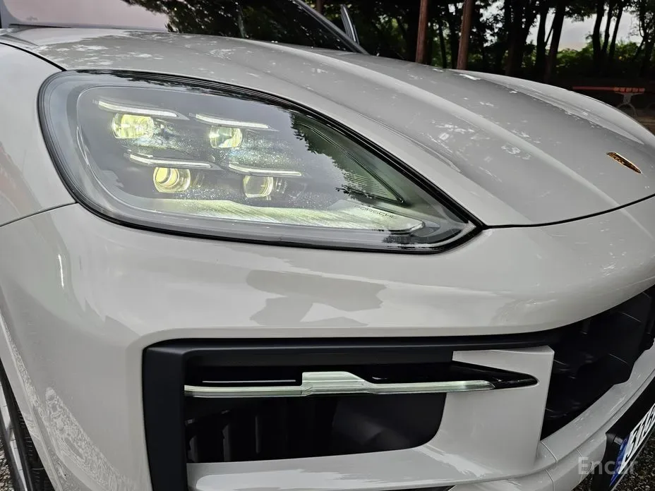 Porsche Cayenne 2023 из Кореи — купить под ключ