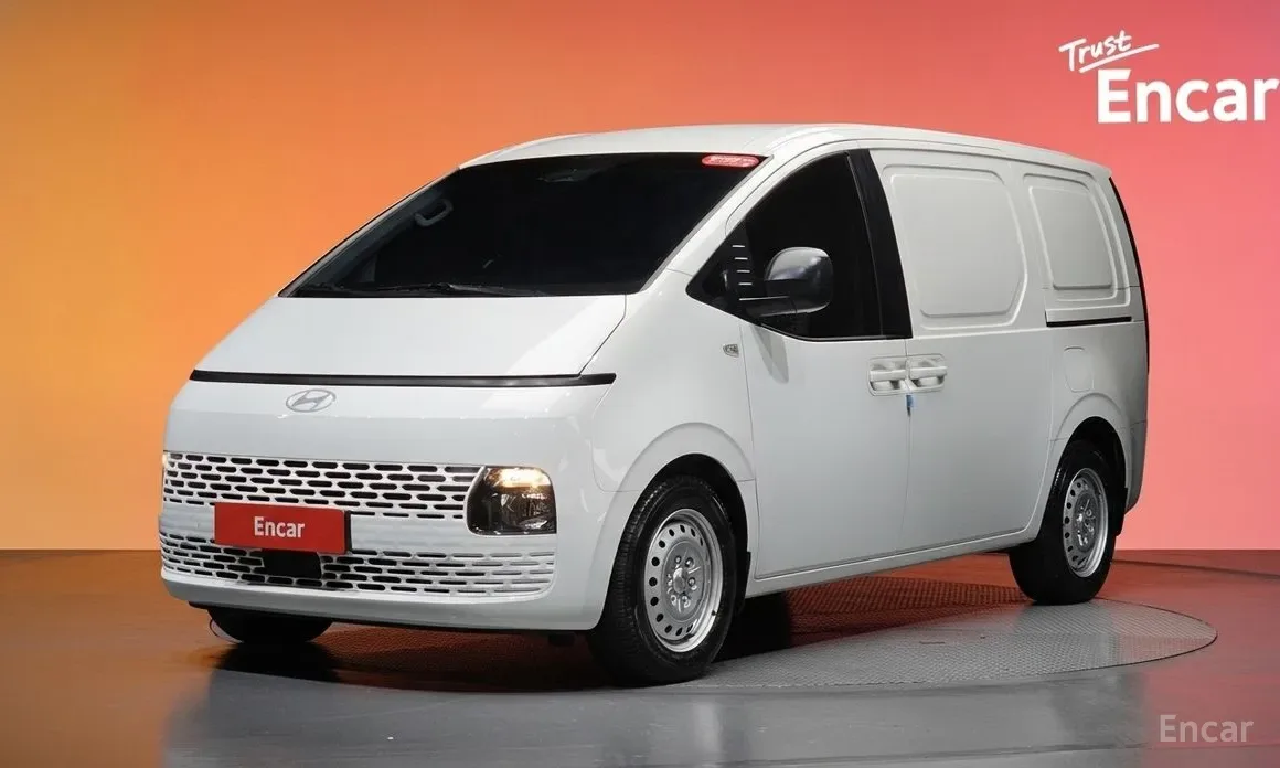 Hyundai Staria 2025 из Кореи — купить под ключ