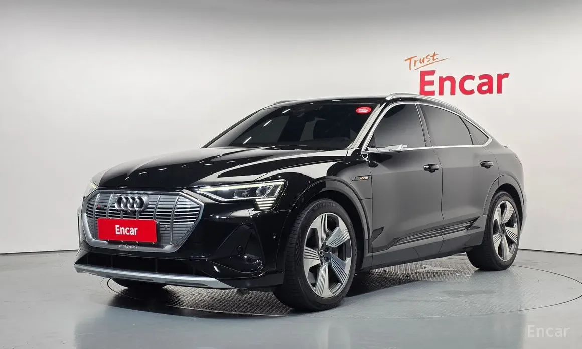 Audi e-tron 2022 из Кореи — купить под ключ