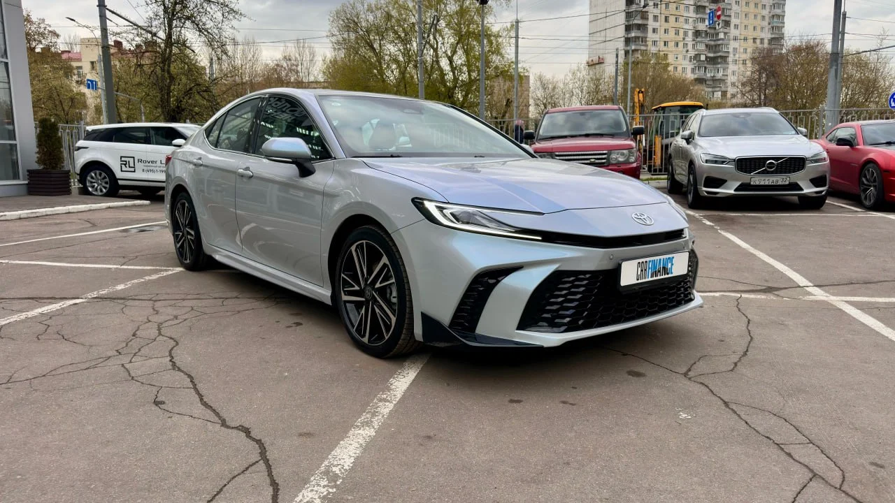 Toyota Camry Sport 2024