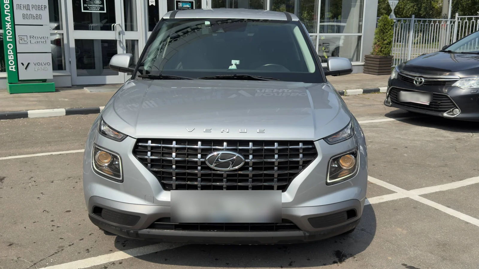 Hyundai Venue Standard 2020