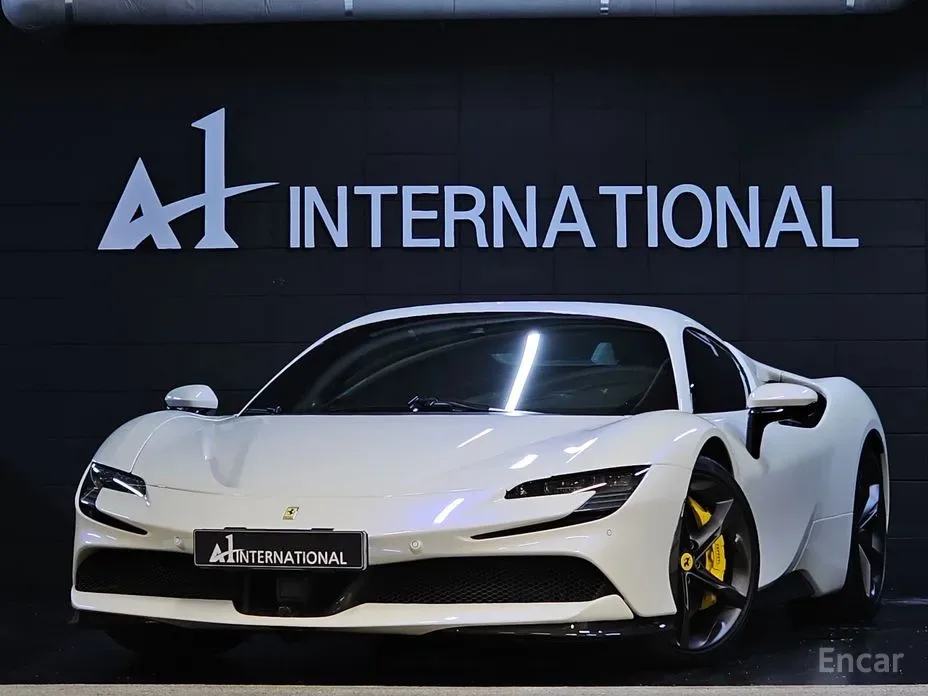 Ferrari SF90 2022 из Кореи — купить под ключ