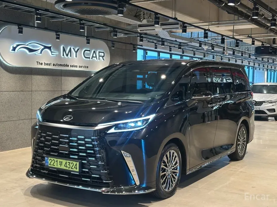 Lexus LM 2025 из Кореи — купить под ключ