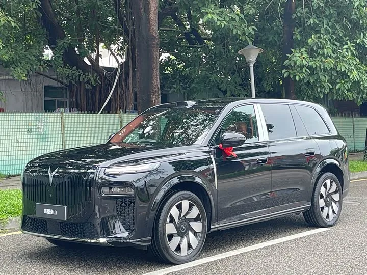 Voyah Taishan X8 2026 из Китая — купить под ключ