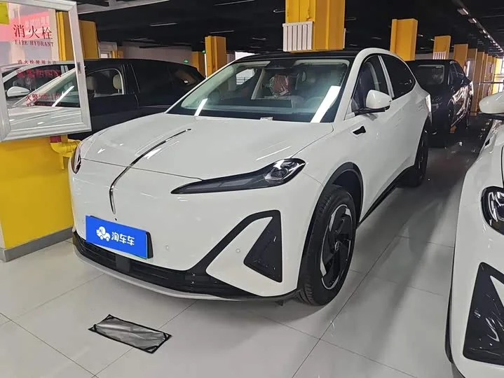 Hongqi EHS5 (Tiangong 06) 2025 из Китая — купить под ключ
