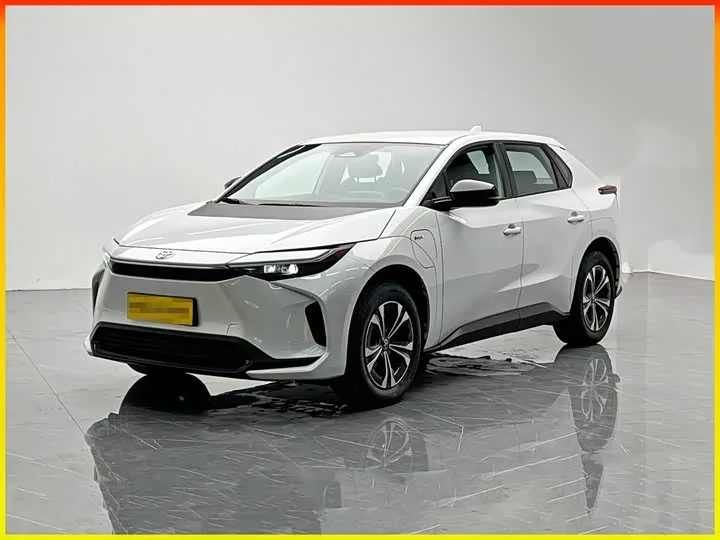 Toyota bZ4X Platinum 2026 из Китая — купить под ключ