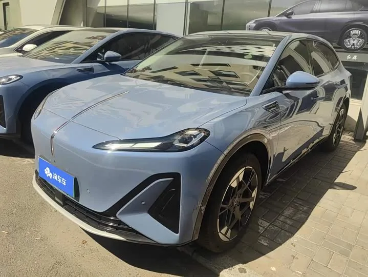 Hongqi EHS5 (Tiangong 06) 2025 из Китая — купить под ключ