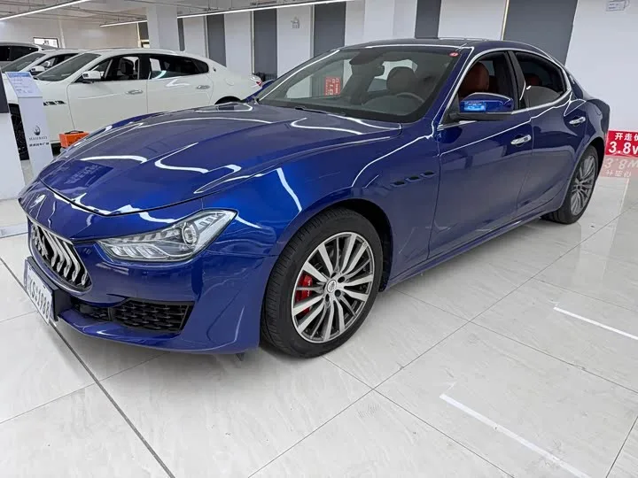 Maserati Ghibli 2025 из Китая — купить под ключ