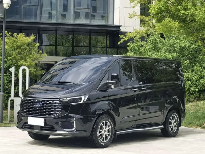 Ford Tourneo 2023 из Китая — купить под ключ