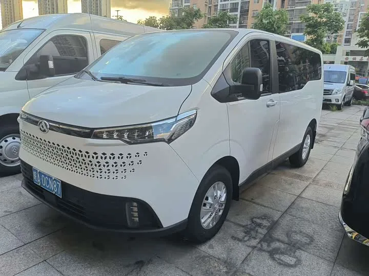 Maxus V70 2024 из Китая — купить под ключ