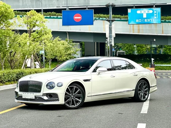 Bentley Flying Spur Hybrid 2022 из Китая — купить под ключ