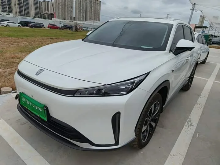 Roewe D5X DMH 2024 из Китая — купить под ключ