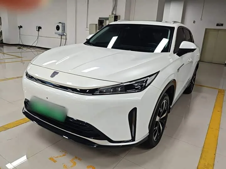 Roewe D5X DMH 2024 из Китая — купить под ключ