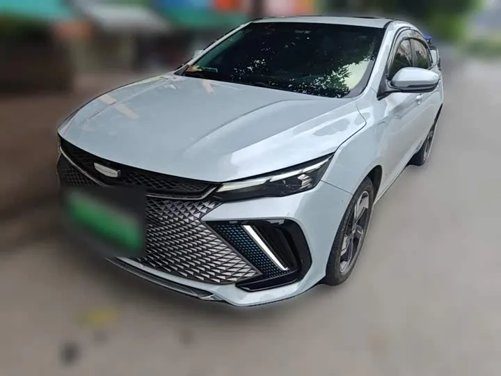 Geely Emgrand L Hi·P Hybrid 2022 из Китая — купить под ключ