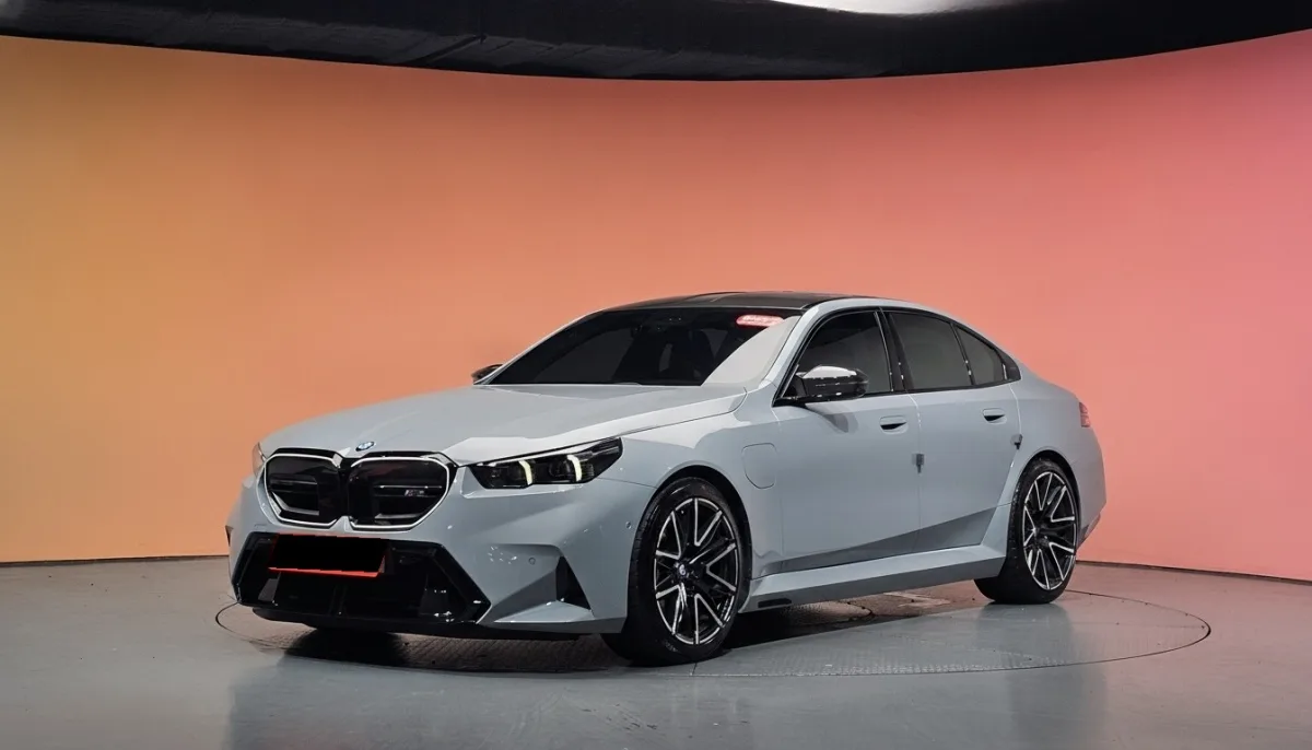 BMW M5 2025 из Кореи — купить под ключ