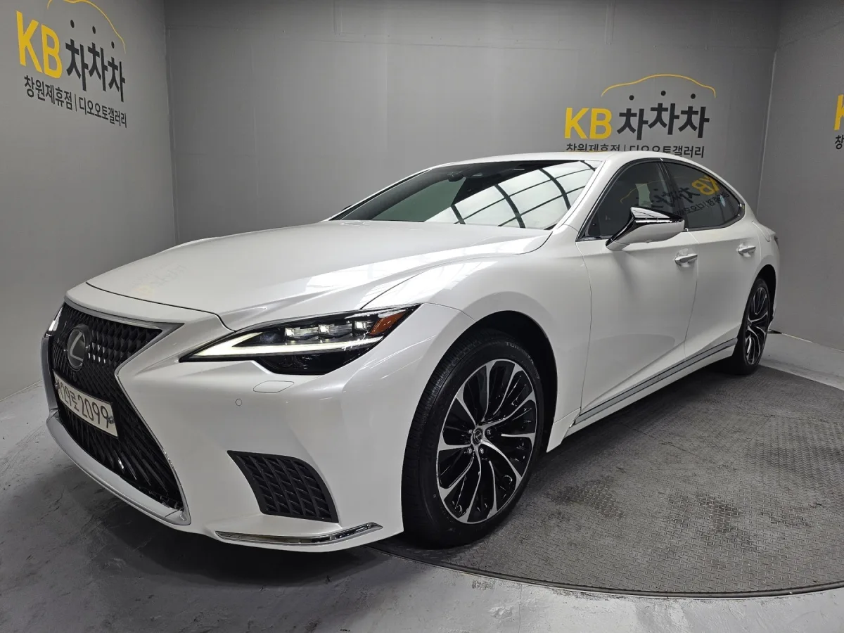Lexus LS 2022 из Кореи — купить под ключ