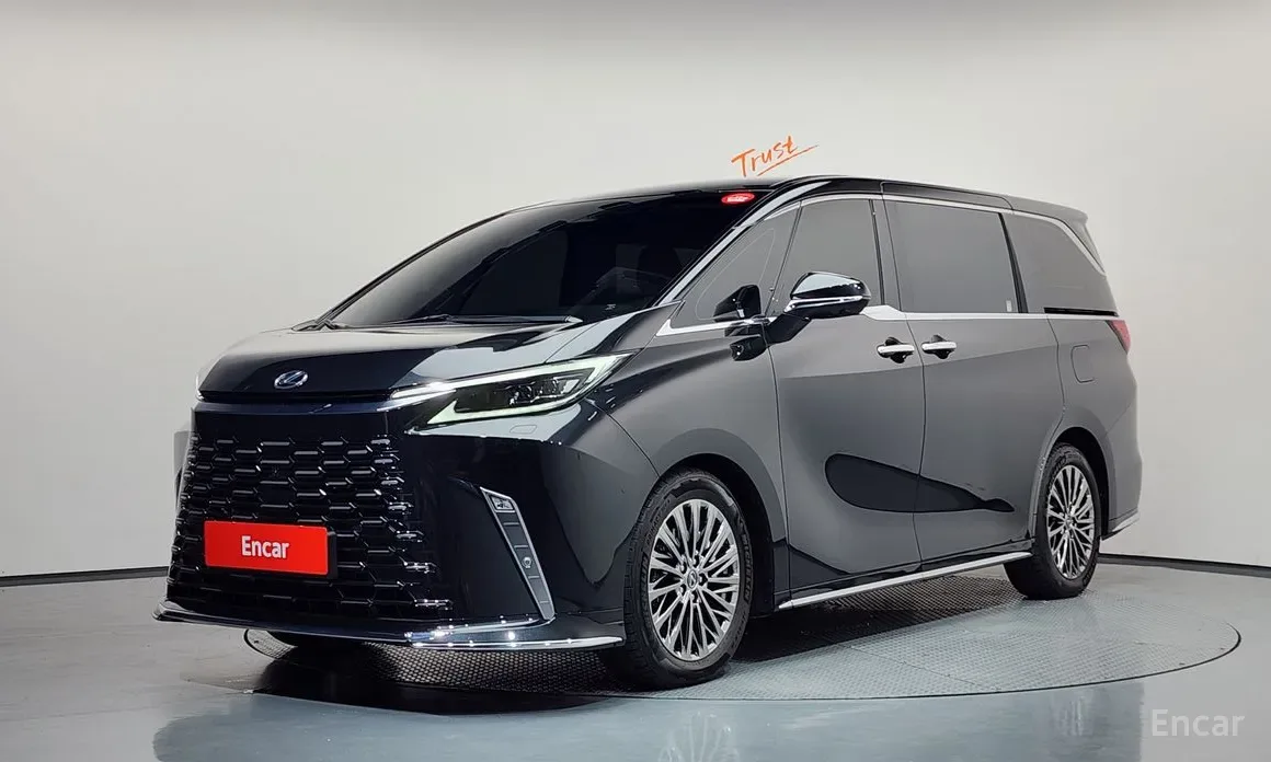 Lexus LM 2025 из Кореи — купить под ключ
