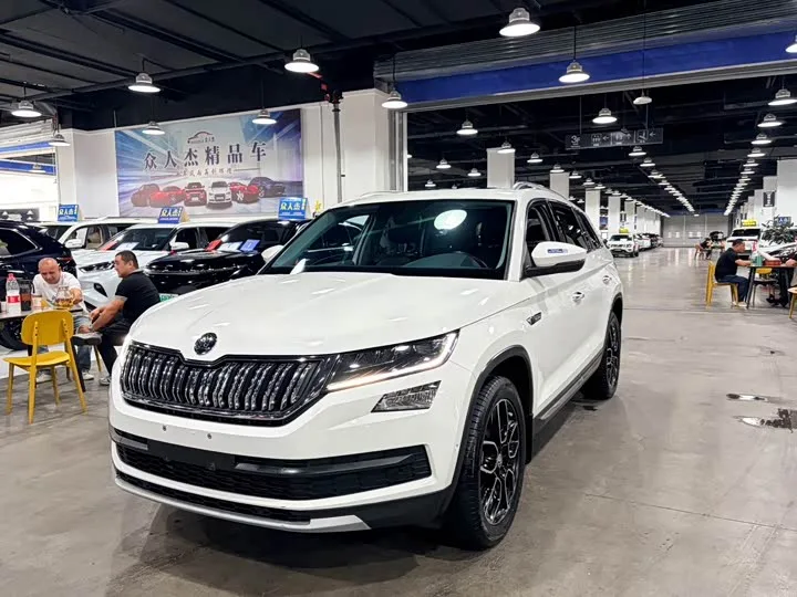 Skoda Kodiaq 2022 из Китая — купить под ключ