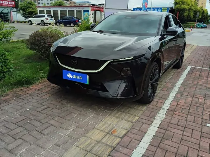 Mazda EZ-60 2025 из Китая — купить под ключ