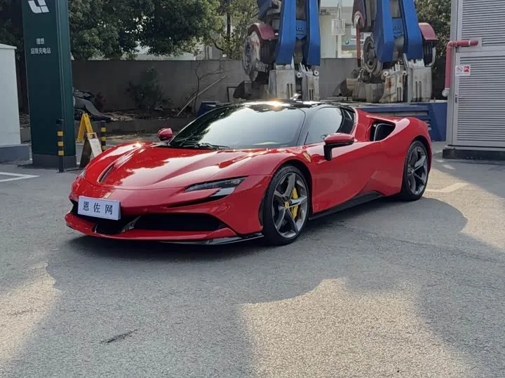 Ferrari SF90 2023 из Китая — купить под ключ