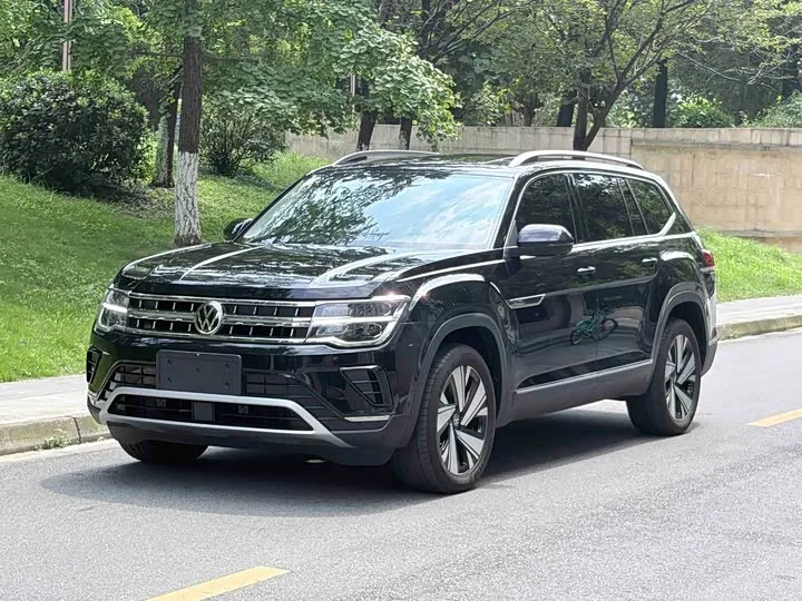 Volkswagen Teramont Pro 2023 из Китая — купить под ключ