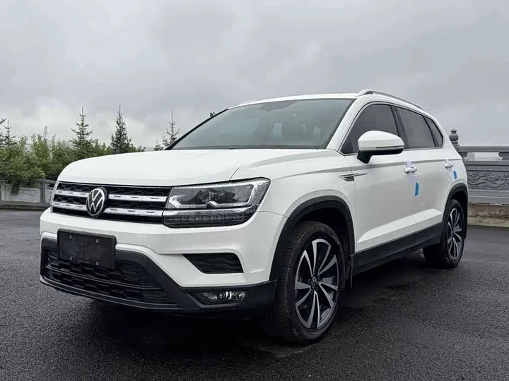 Volkswagen Tharu 2022 из Китая — купить под ключ