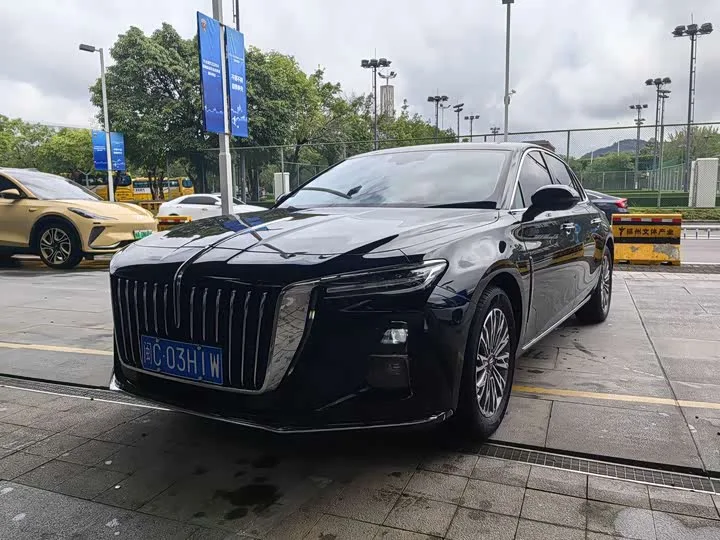 Hongqi H5 2023 из Китая — купить под ключ