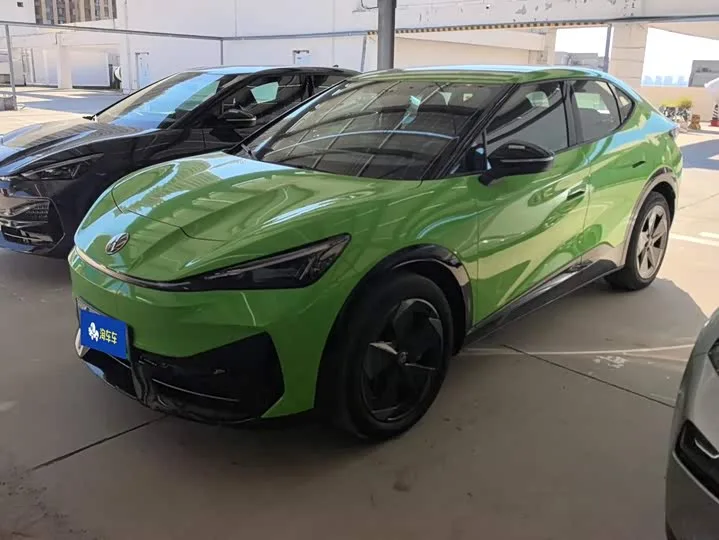 Volkswagen ID.Unyx 06 2025 из Китая — купить под ключ