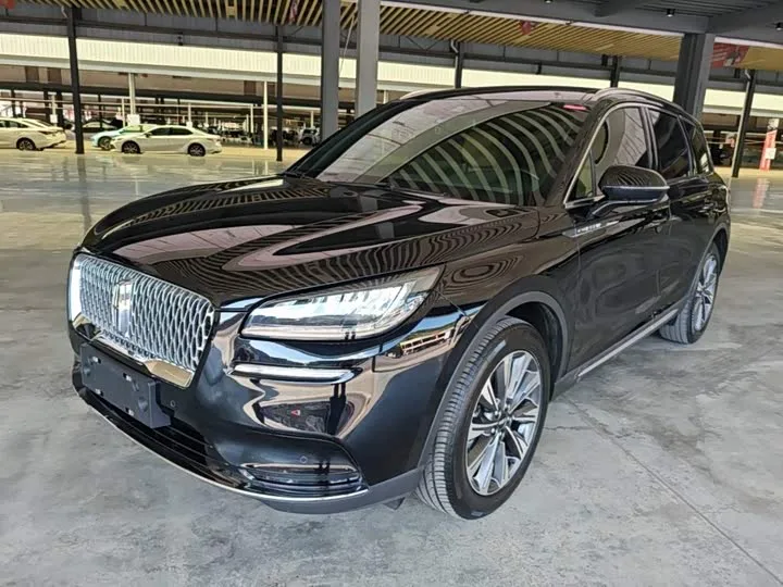 Lincoln Corsair 2022 из Китая — купить под ключ