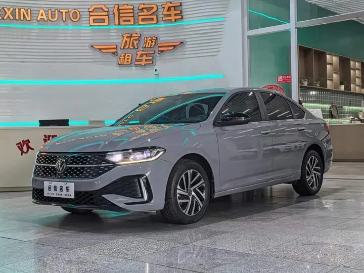 Volkswagen Lavida 2024 из Китая — купить под ключ
