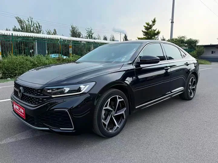Volkswagen Passat 2024 из Китая — купить под ключ