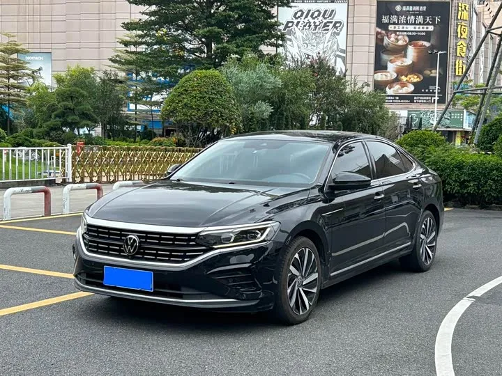 Volkswagen Passat 2023 из Китая — купить под ключ