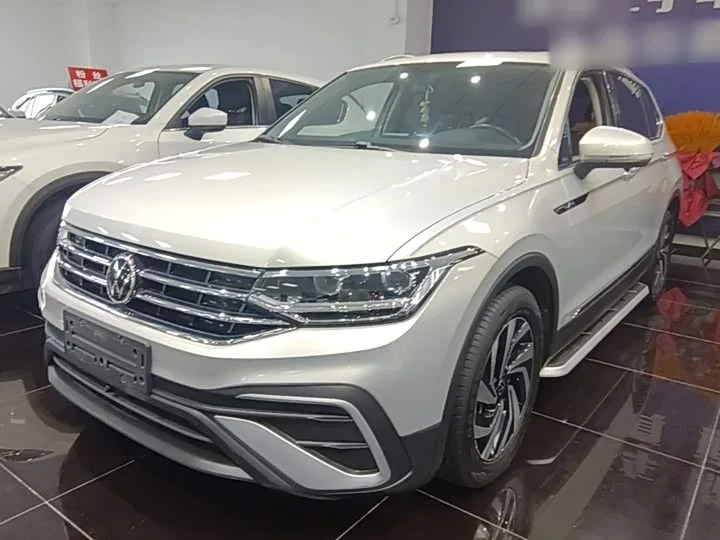 Volkswagen Tiguan L Pro 2022 из Китая — купить под ключ